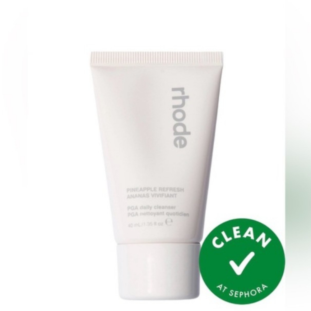 RHODE Pineapple Refresh Cleanser - White